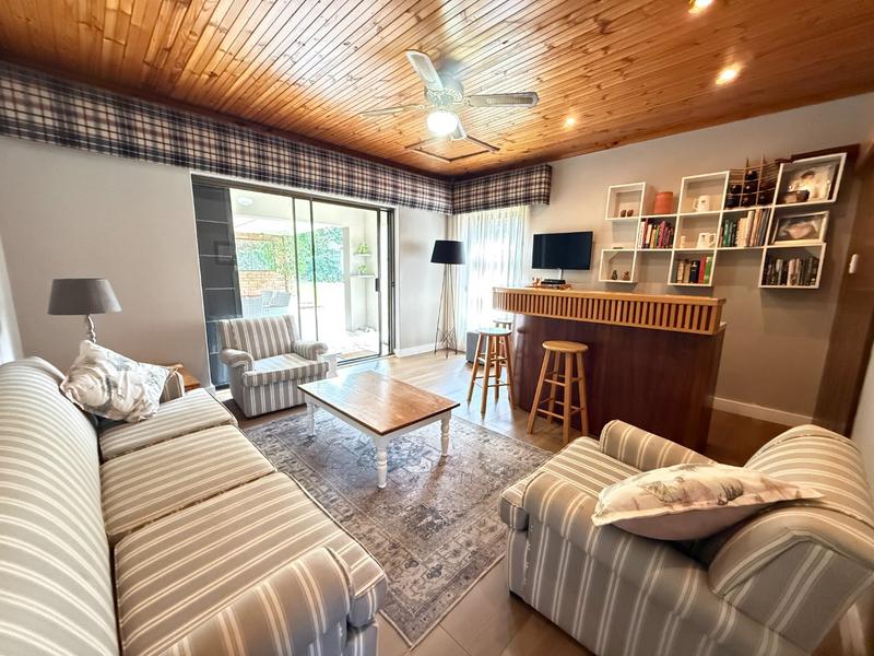 4 Bedroom Property for Sale in Panorama Western Cape